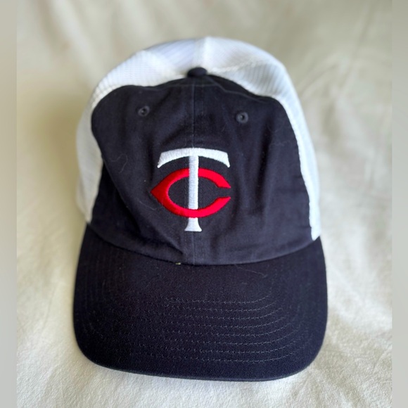 Minnesota Twins Hat! - Picture 1 of 4